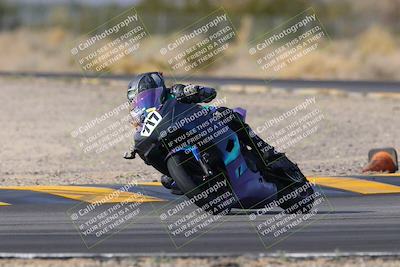 media/Dec-17-2022-SoCal Trackdays (Sat) [[224abd9271]]/Turn 7 Set 1 (1125am)/